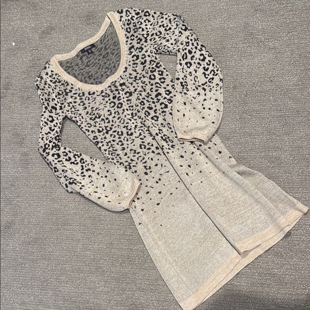 XOXO XS gold and cheetah sweater dress